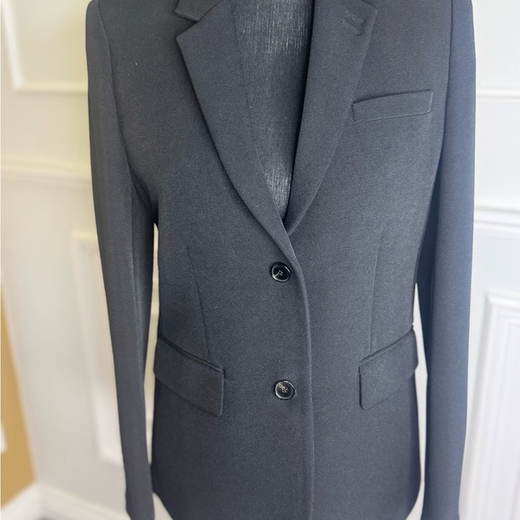 Vestiaire Carry Over Elegant Black Women's Blazer - Picture 8 of 15